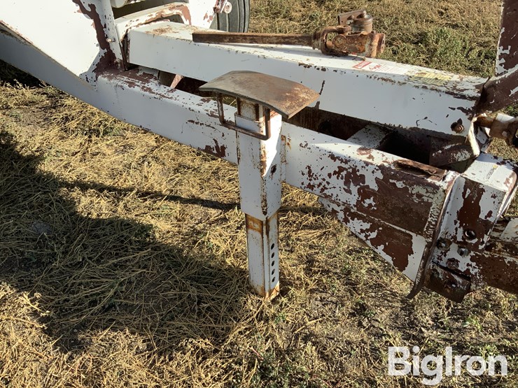 farmhand-t/a-fertilizer-spreader-image-18