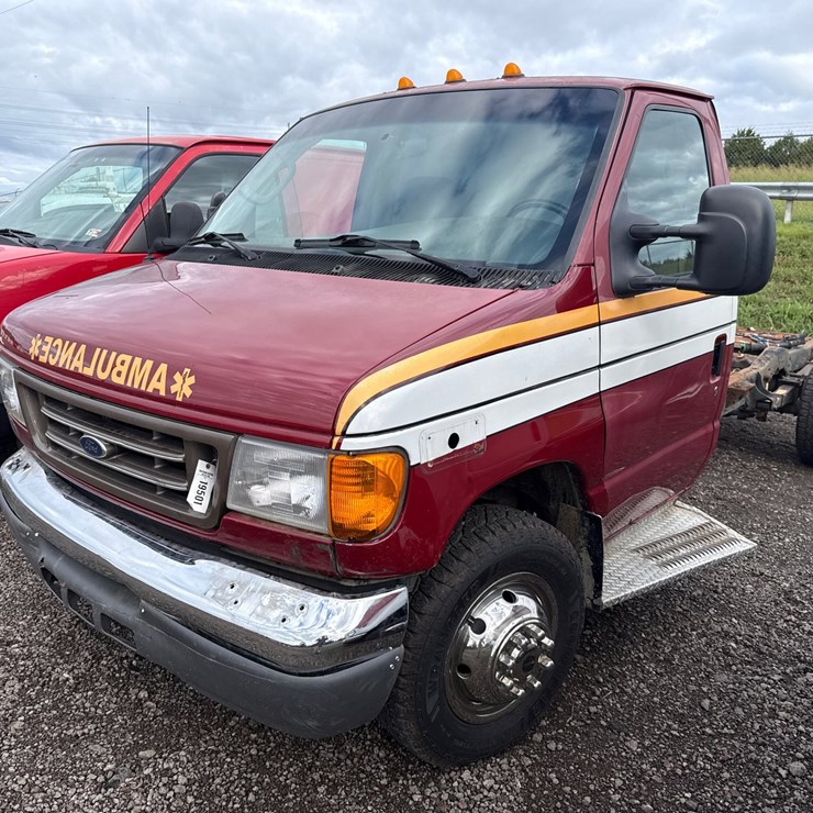 2006 FORD E450