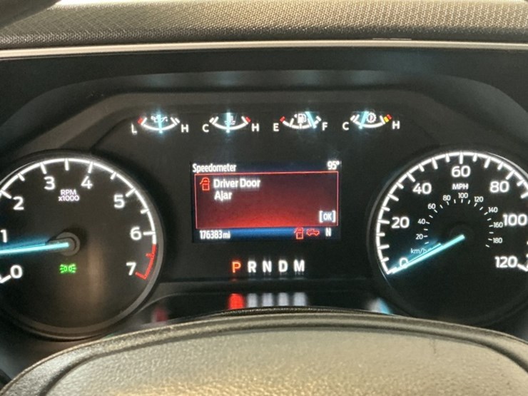 2023-ford-f150-image-17
