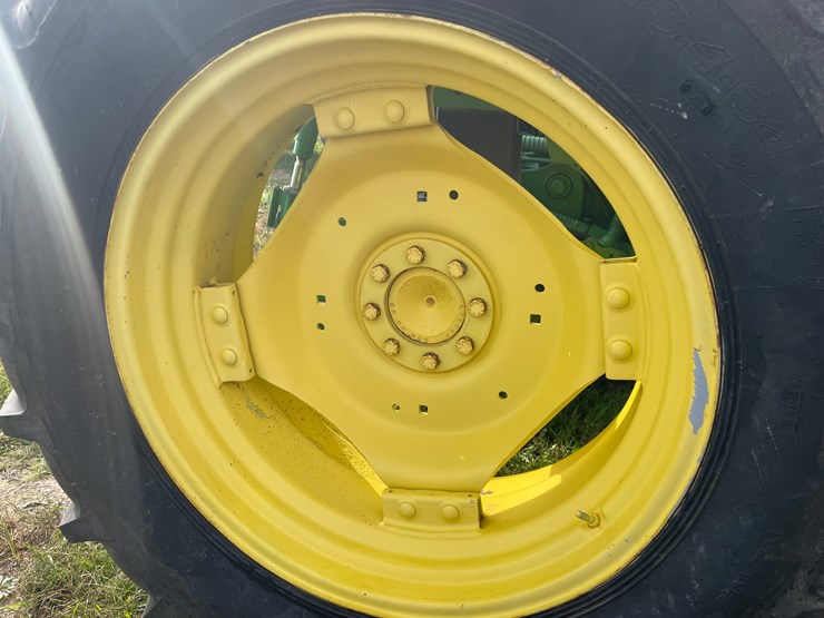 john-deere-6405-image-19