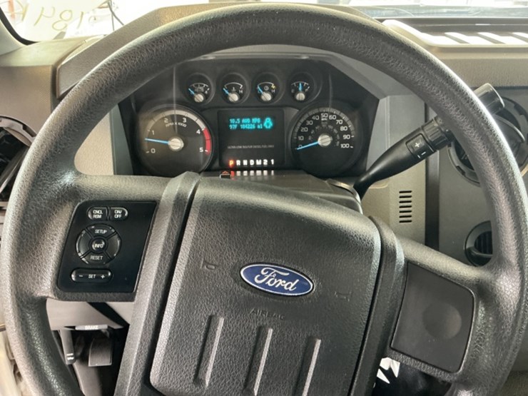 2012-ford-f550-image-16