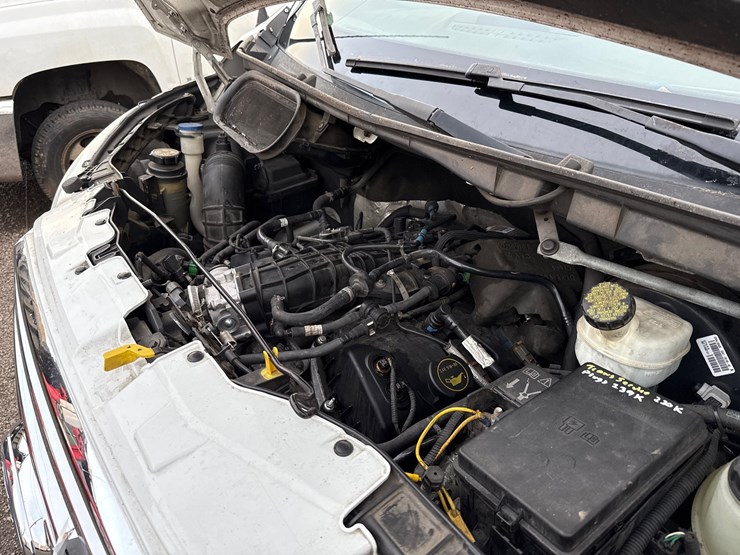 2016-ford-transit-image-22