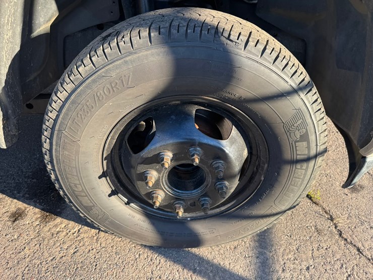 2020-dodge-3500-image-63