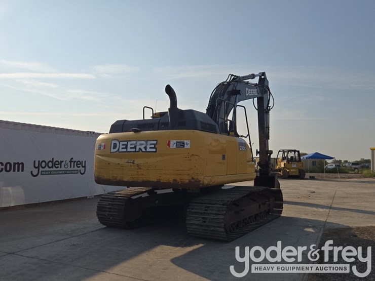 2019-deere-210g-lc-image-5
