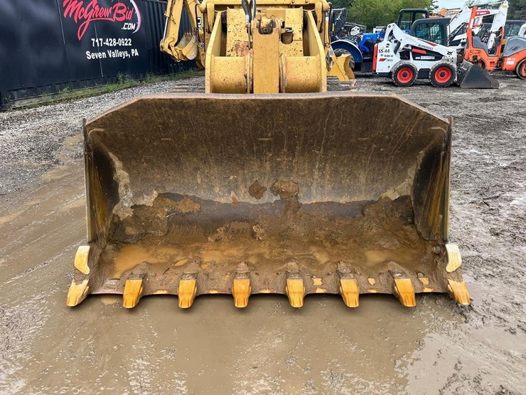 caterpillar-953-image-10