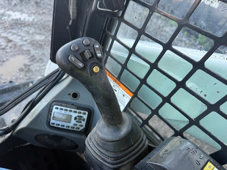 2019-bobcat-t650-image-21
