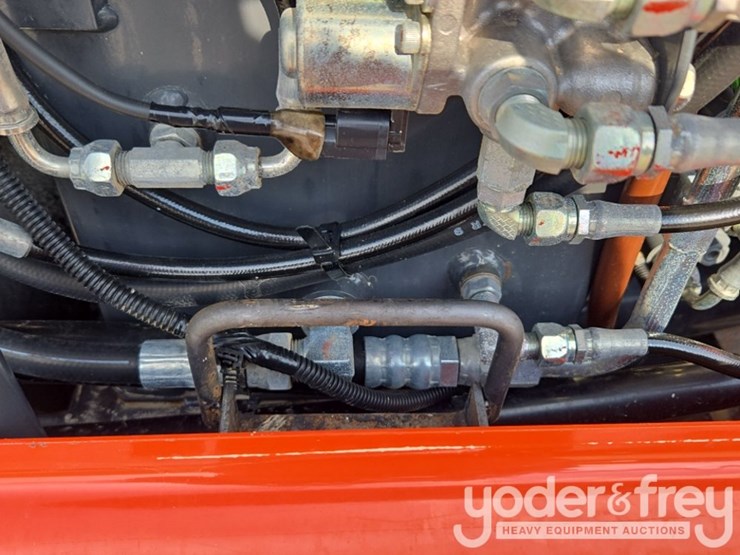 2022-kubota-kx040-4-image-37
