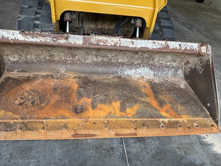 caterpillar-289d-image-33