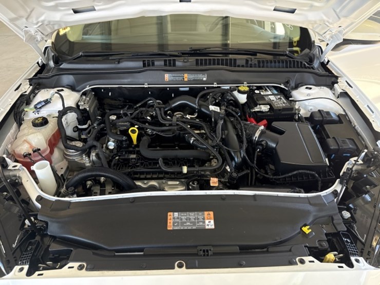 2019-ford-fusion-sdn-image-12