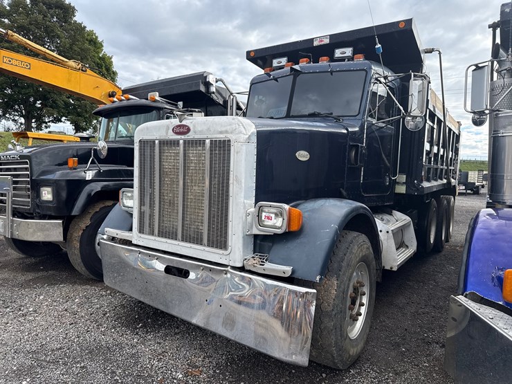 1997-peterbilt-378-image-1