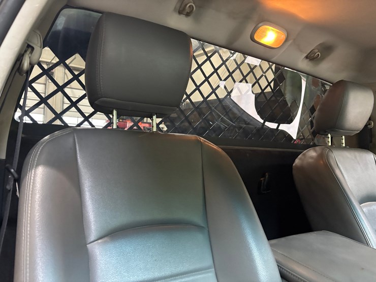 2015-dodge-ram-3500-image-35