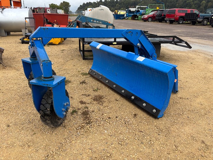 #1336-•-2022-topcat-sssg72-dozer-blade-image-6