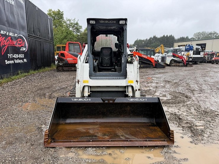 2012-takeuchi-tl250-image-7