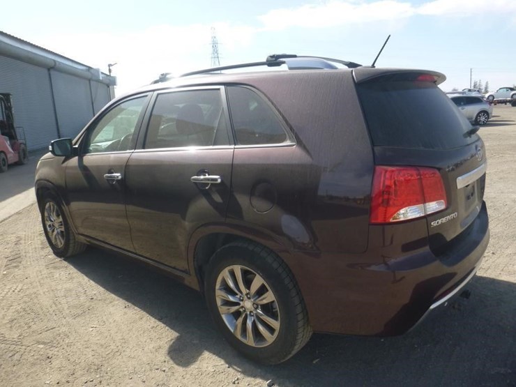 2011-kia-sorento-image-4