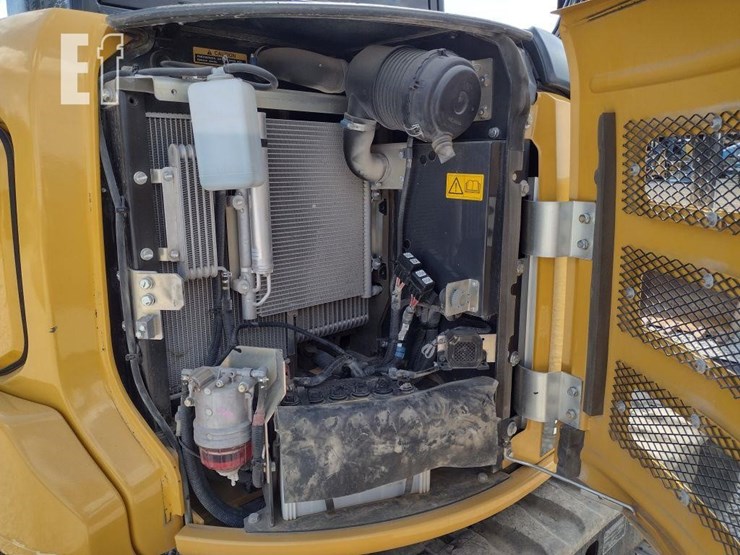 2022-deere-50g-image-33