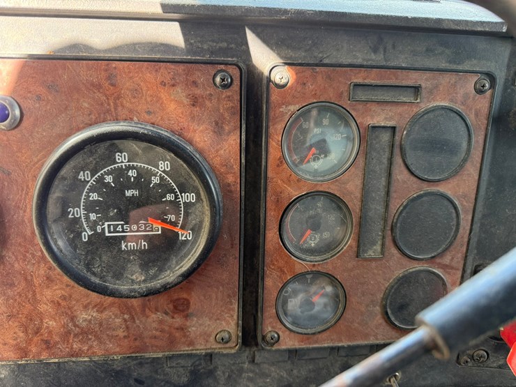 international-paystar-5000-image-62
