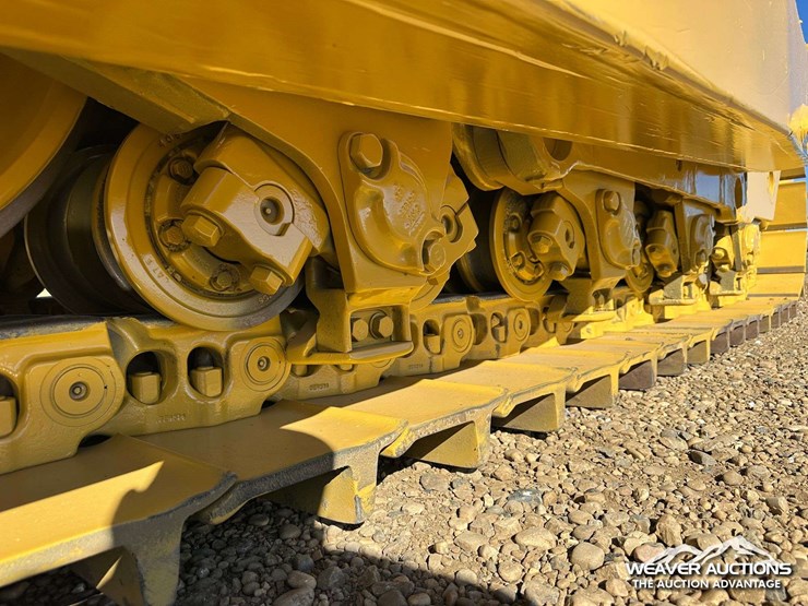 caterpillar-d8r-image-21