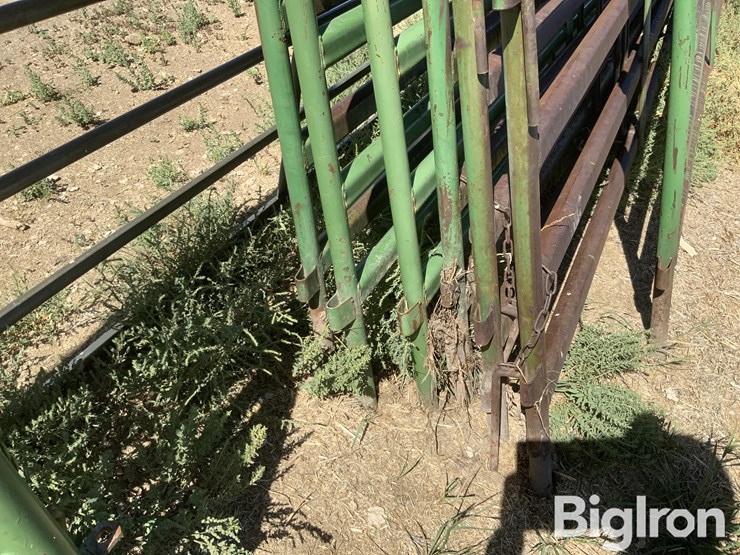 powder-river-portable-panels-w/gate-image-11