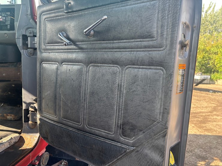 mack-rd688s-image-41