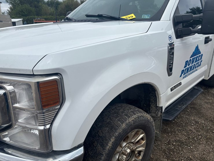 2022-ford-f250-image-7