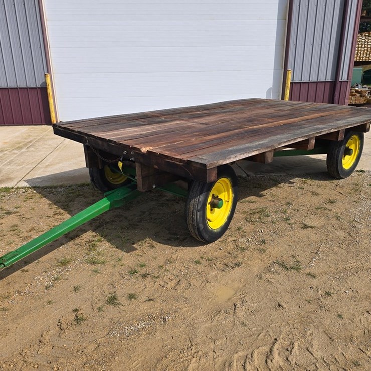 #9767 • Montgomery Ward 431 Running Gear Flat Rack