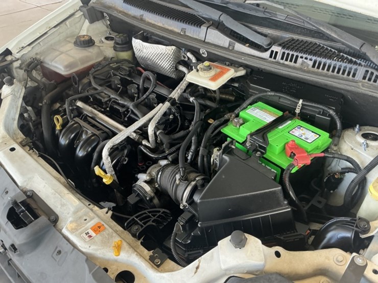 2013-ford-transit-connect-image-13