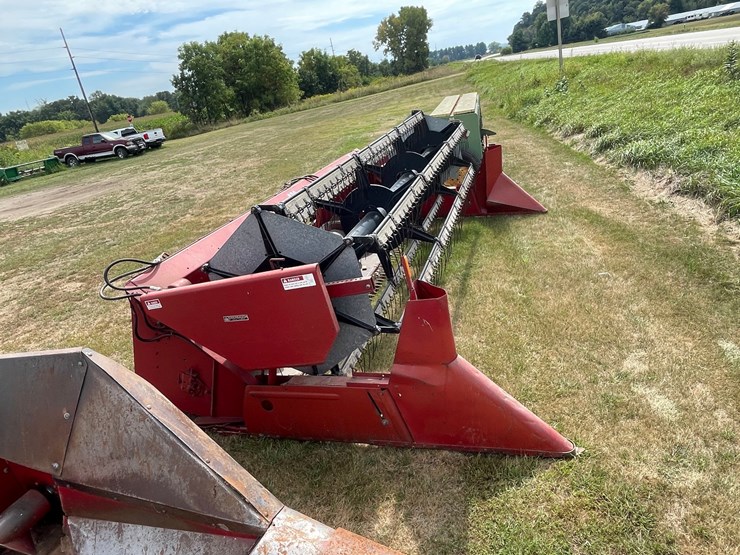 case-ih-820-image-4