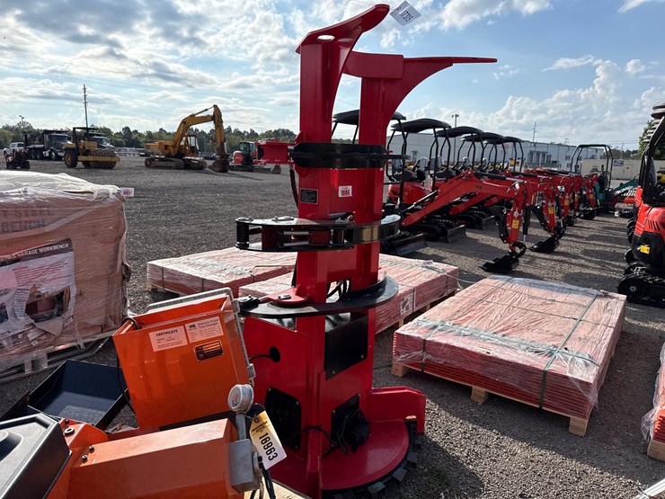 #1086-•-skid-steer-feller-buncher-image-4