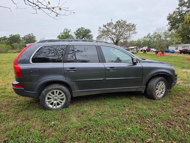 2008-volvo-xc90-image-13
