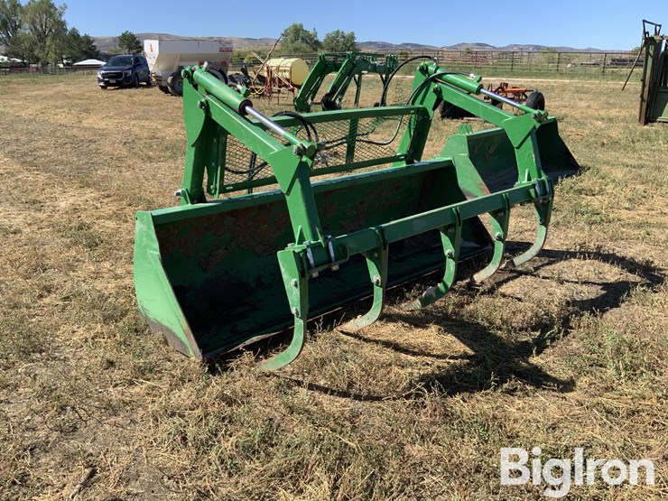 john-deere-grapple-bucket-image-3