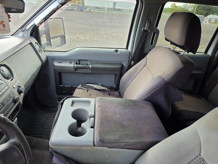 2011-ford-f250-image-18