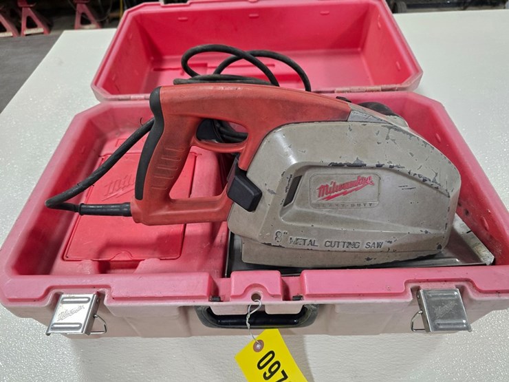 #9723-•-milwaukee-8"-metal-cutting-saw-image-1