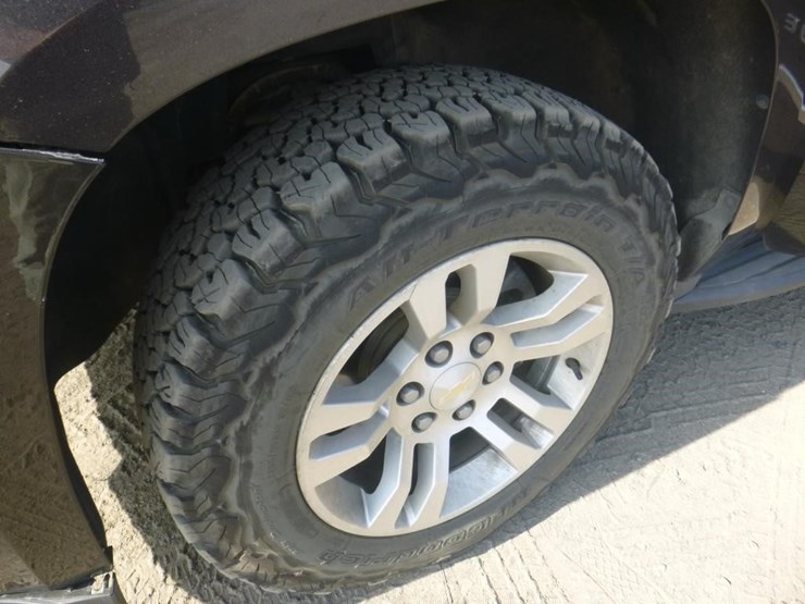 2018-chevrolet-tahoe-image-13
