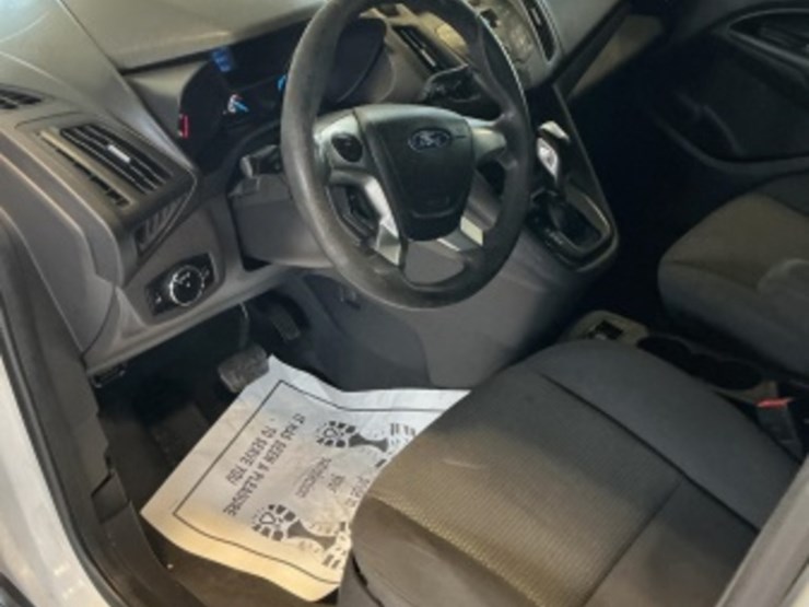 2015-ford-transit-connect-image-24