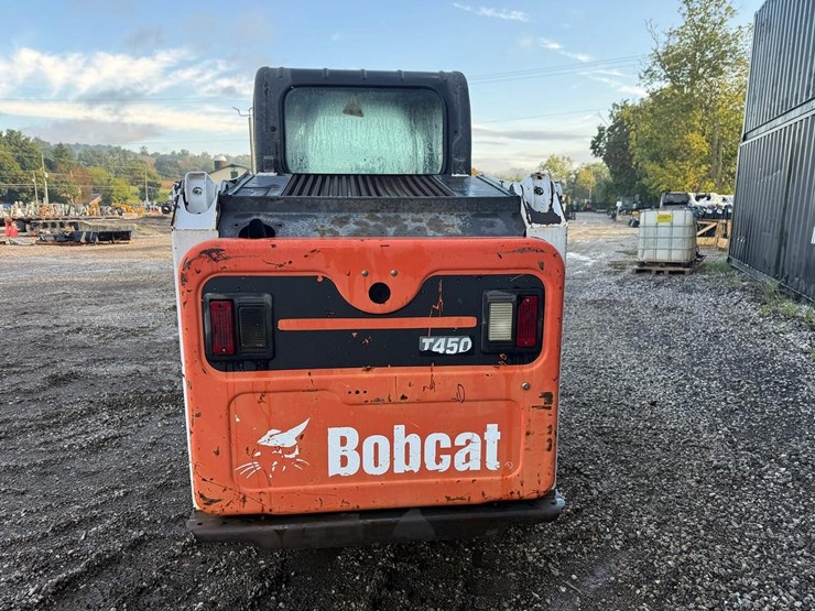 2015-bobcat-t450-image-3