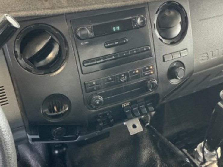 2013-ford-f550-image-20