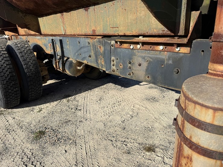 mack-dm685s-image-59