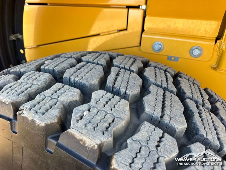 deere-624-image-15