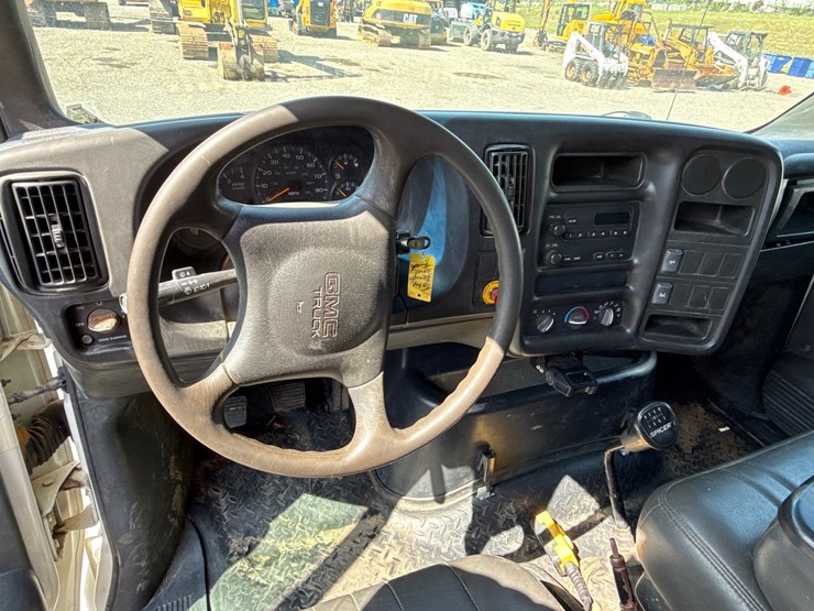 2002-caterpillar-3126-image-17