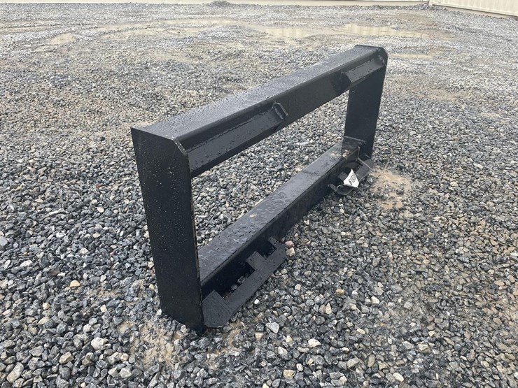 wildcat-skid-steer-quick-attach-frame-image-2
