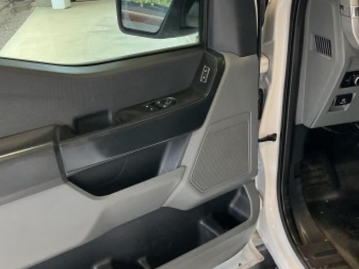 2023-ford-f150-image-23