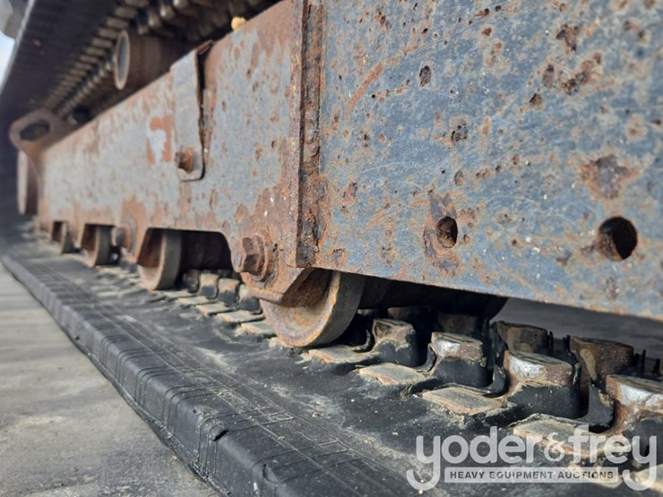 2022-kubota-kx040-4-image-16