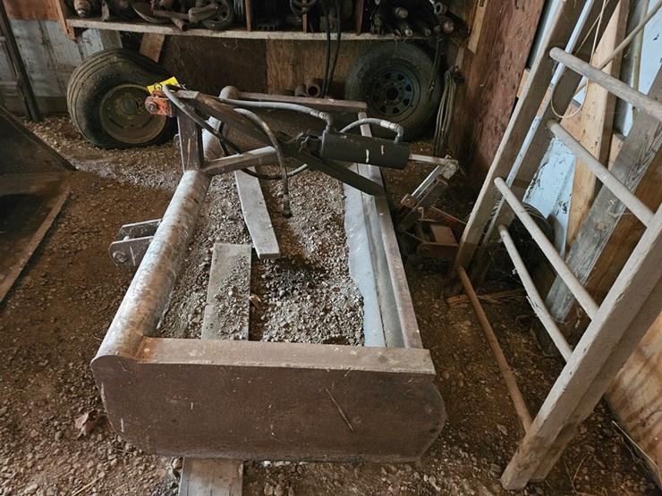 #8729-•-homemade-6'-3pt-box-blade-image-3