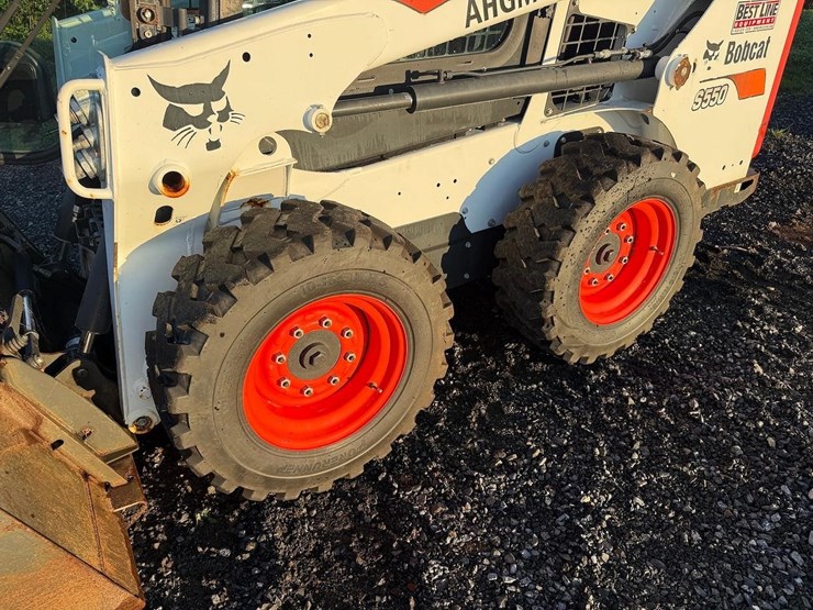 2018-bobcat-s550-image-12