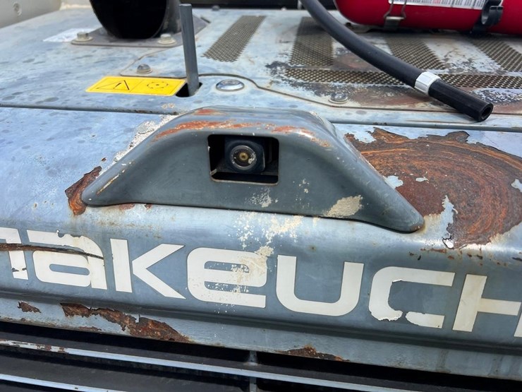 2020-takeuchi-tl8r2-image-6