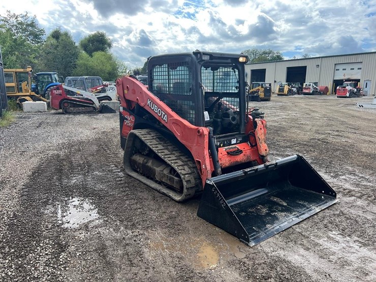 2019-kubota-svl75-2-image-8