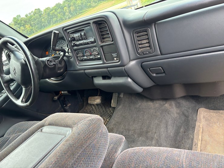 1999-chevrolet-silverado-1500-image-45