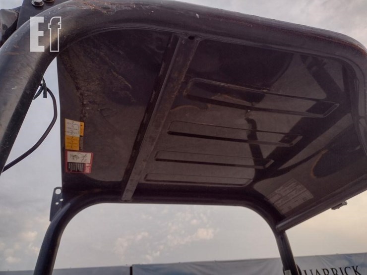2017-deere-30g-image-9