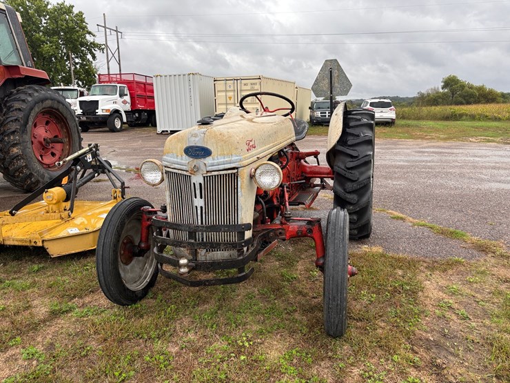 ford-8n-image-2