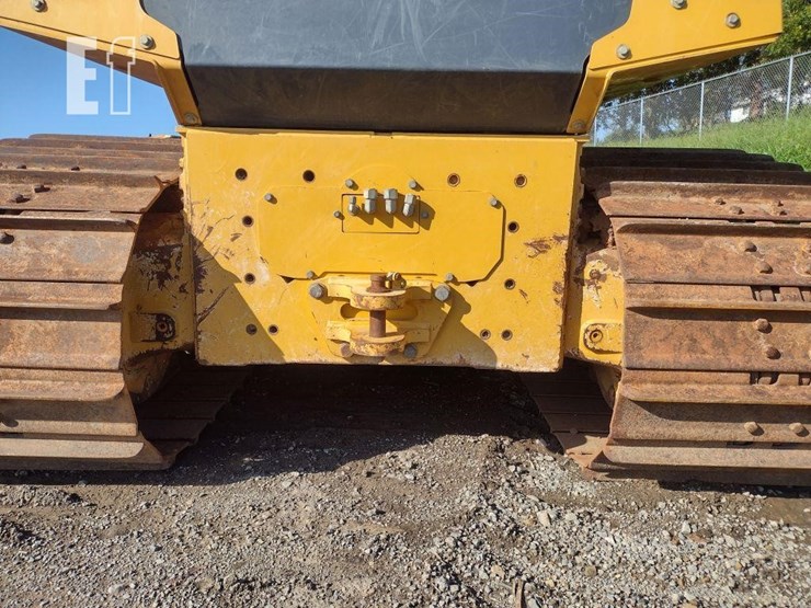 2021-deere-750l-lgp-image-36